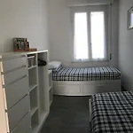 Host In - Maestrale Con Biciclette Apartamento