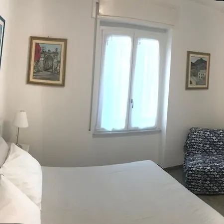 Host In - Maestrale Con Biciclette Леванто