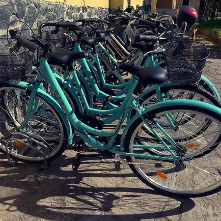 Host In - Maestrale Con Biciclette Daire Levanto